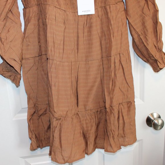 Light brown long sleeved dress - Picture 5 of 5